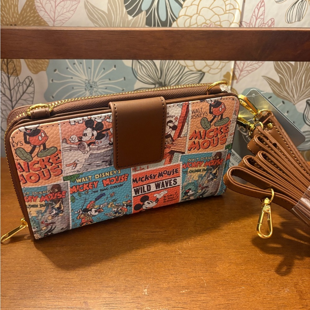 Disney Parks  Mickey Mouse Comic Crossbody Wallet NWT